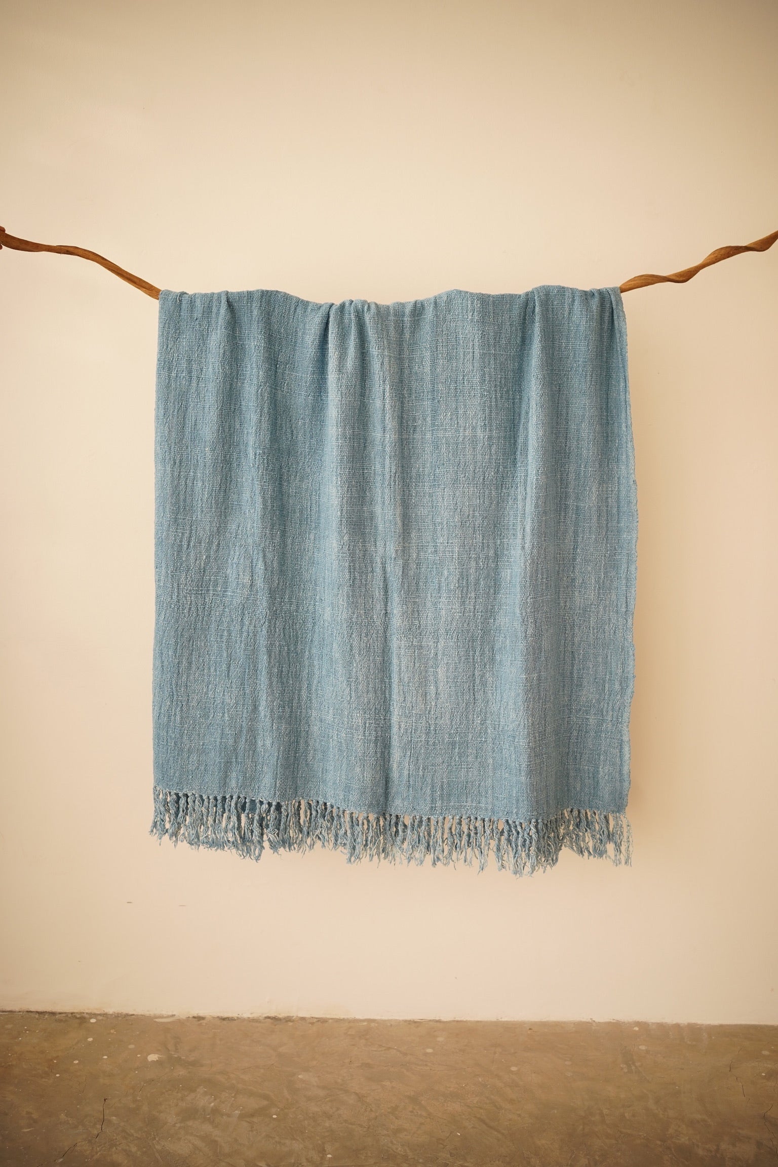Bue Natural-Dyed Vibrant Throw Blanket